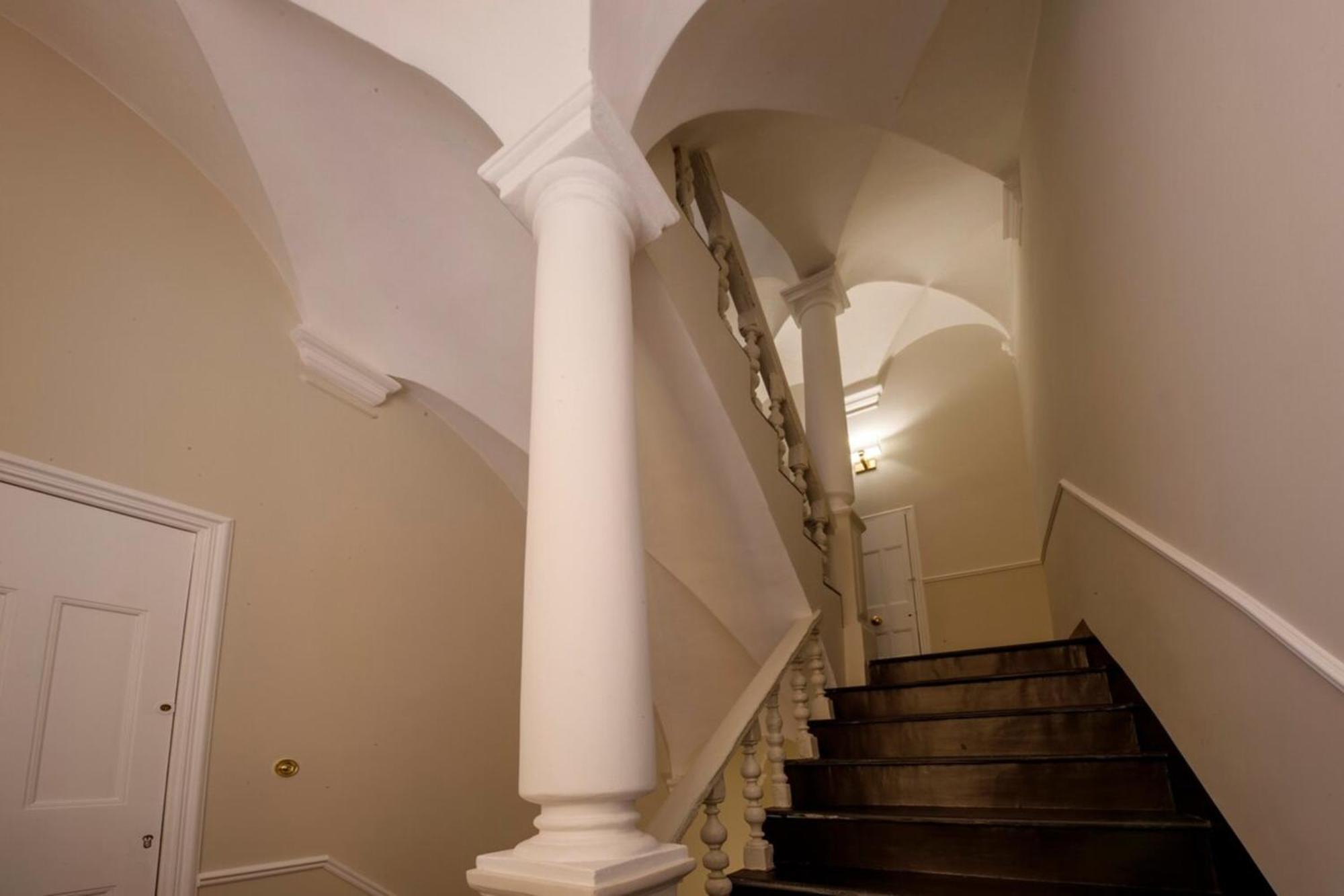 Cœur Du Vieux Nice: Bel Moderne Rénové Appartement Nice